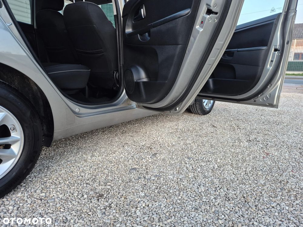 Kia Venga 1.6 CVVT Platinum Edition - 14