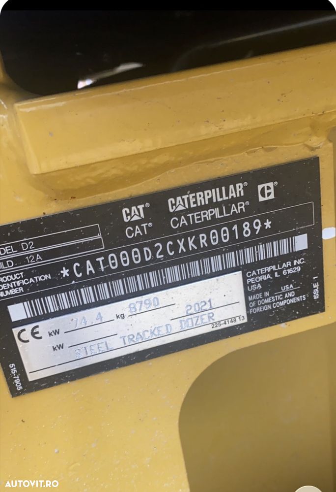 Cat D2 - 3