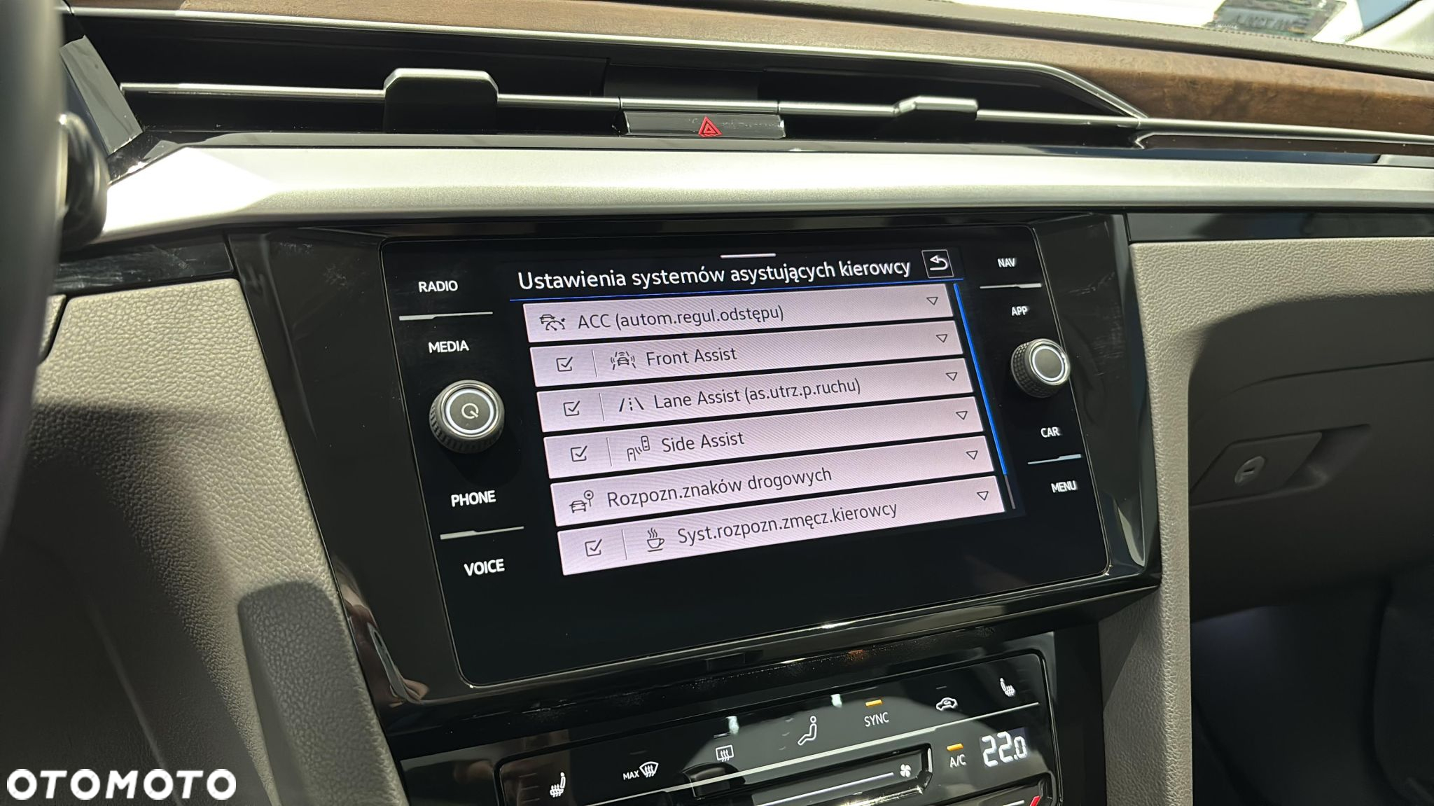 Volkswagen Arteon 2.0 TSI Elegance DSG - 22