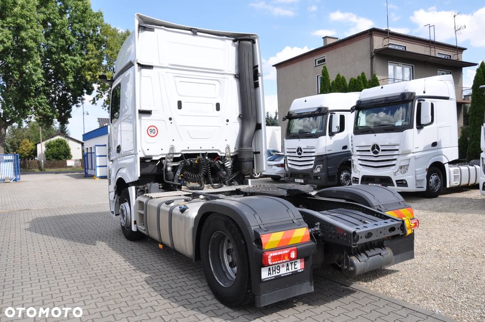 Mercedes-Benz Actros bez retardera - 4