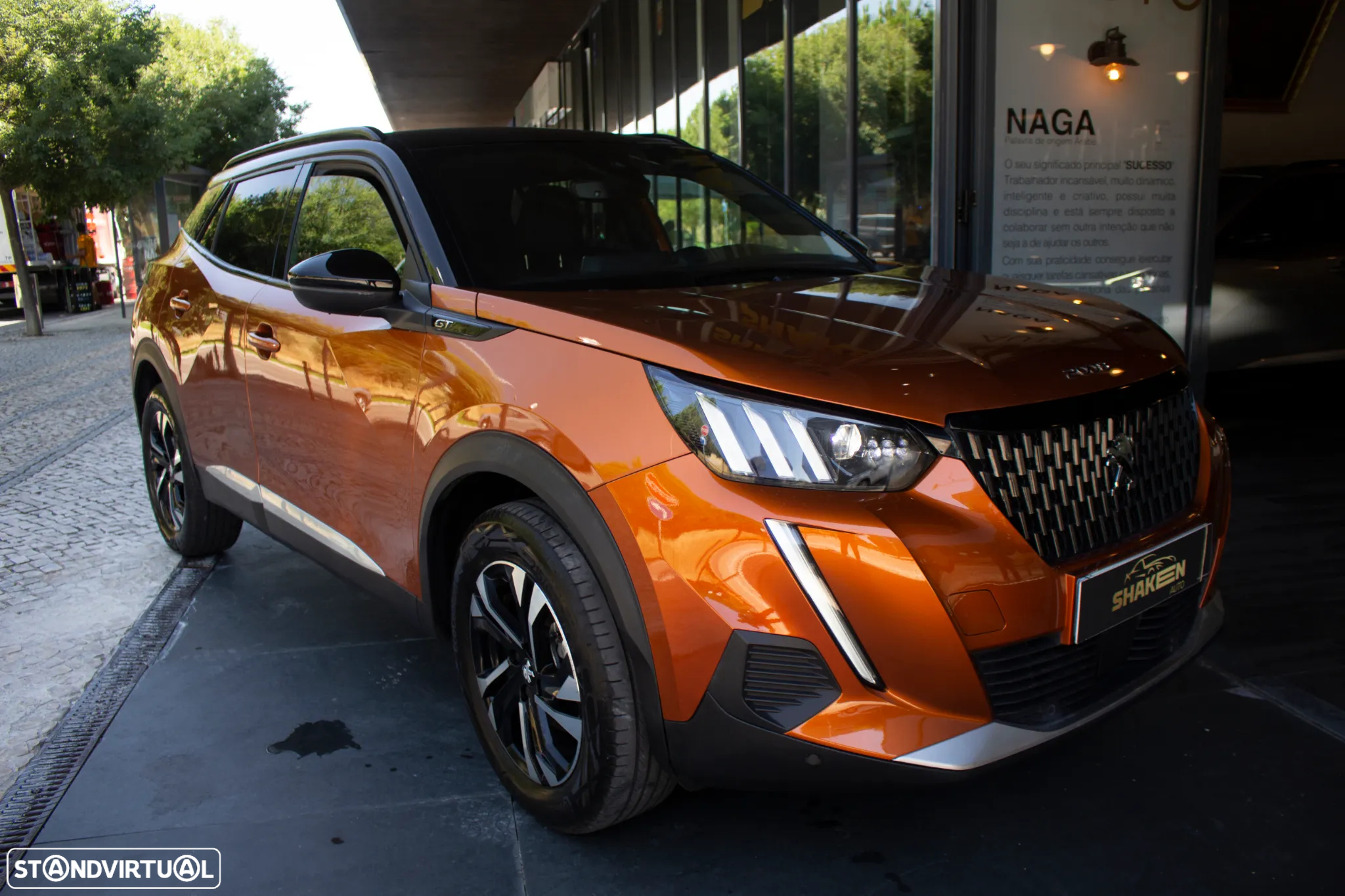 Peugeot 2008 1.2 PureTech Allure Pack - 6