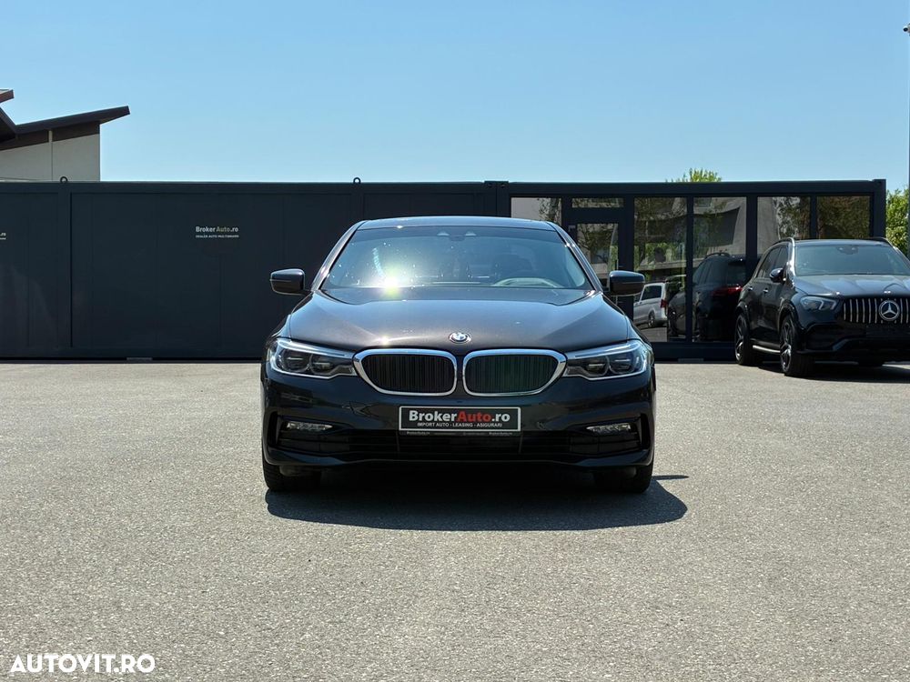 BMW Seria 5 520d xDrive AT - 3