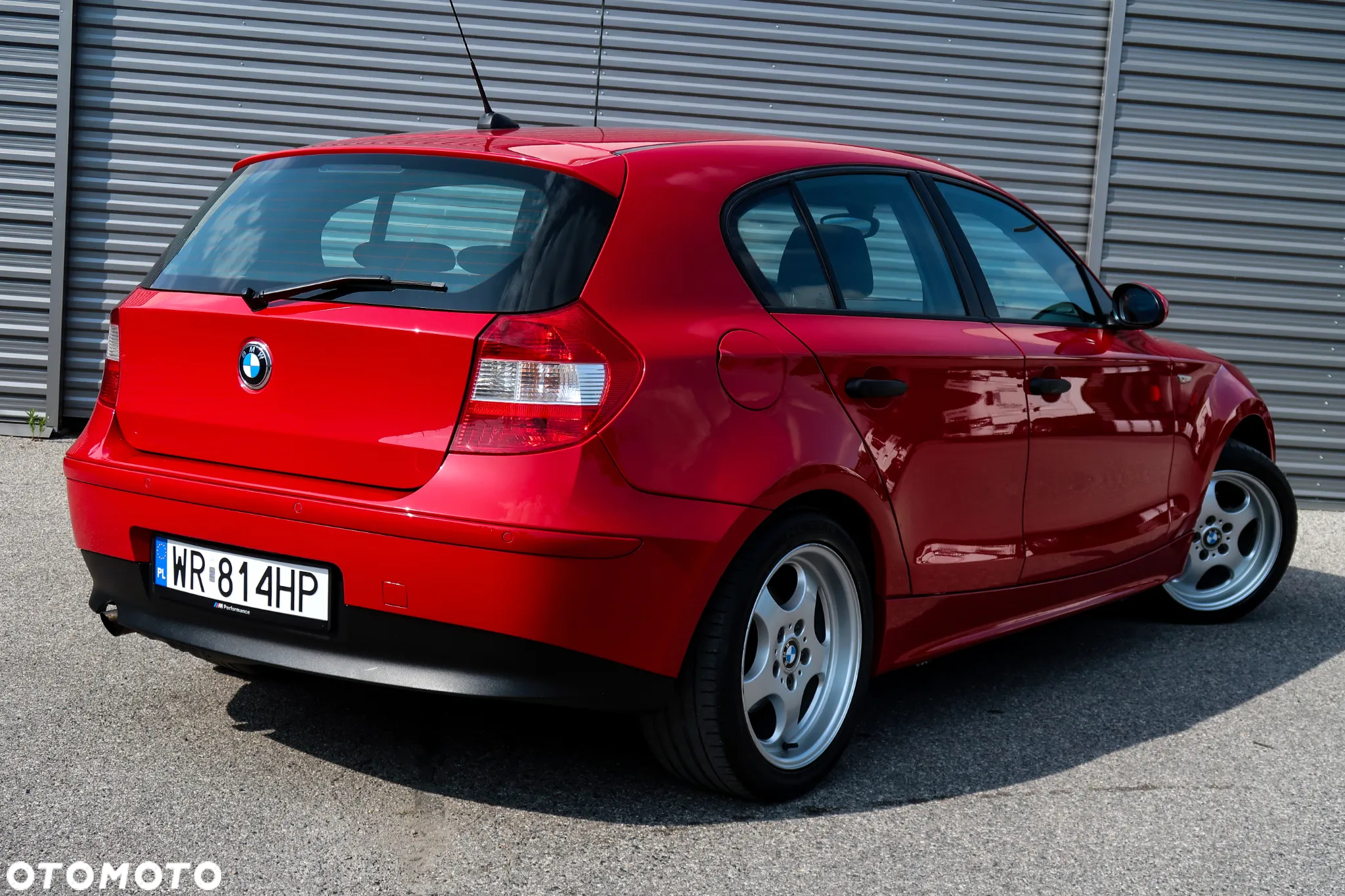 BMW Seria 1 116i - 11