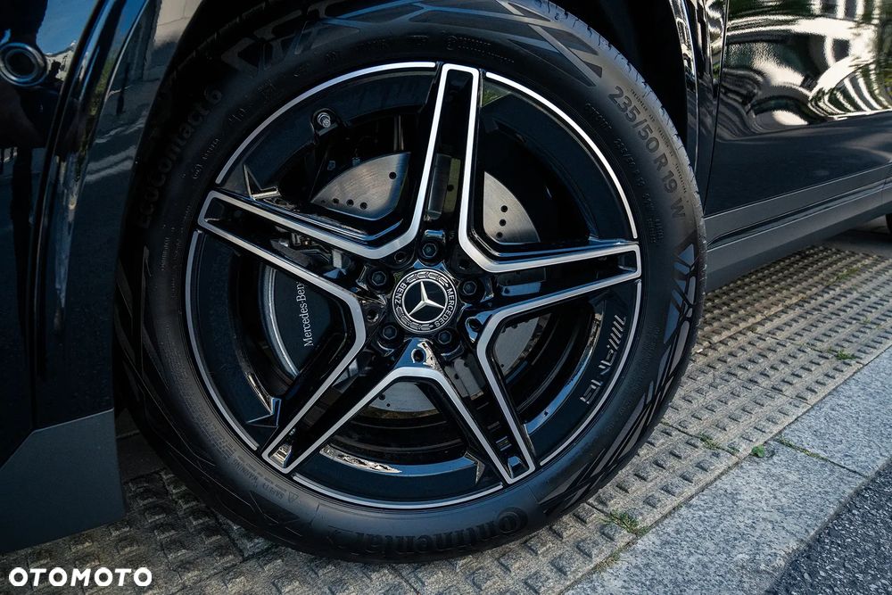 Mercedes-Benz GLA 220 mHEV 4-Matic AMG Line 8G-DCT - 34