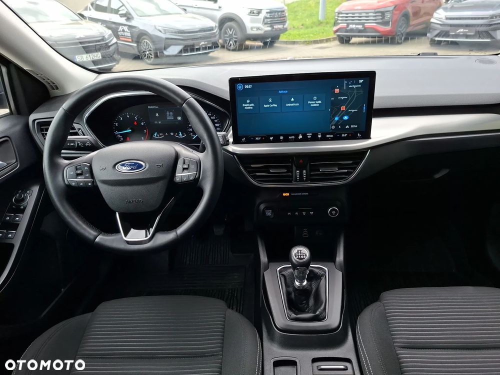 Ford Focus 1.0 EcoBoost Titanium - 24