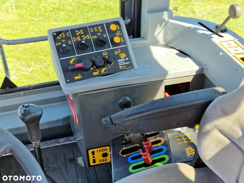 JCB Fastrac 155-65 - 21