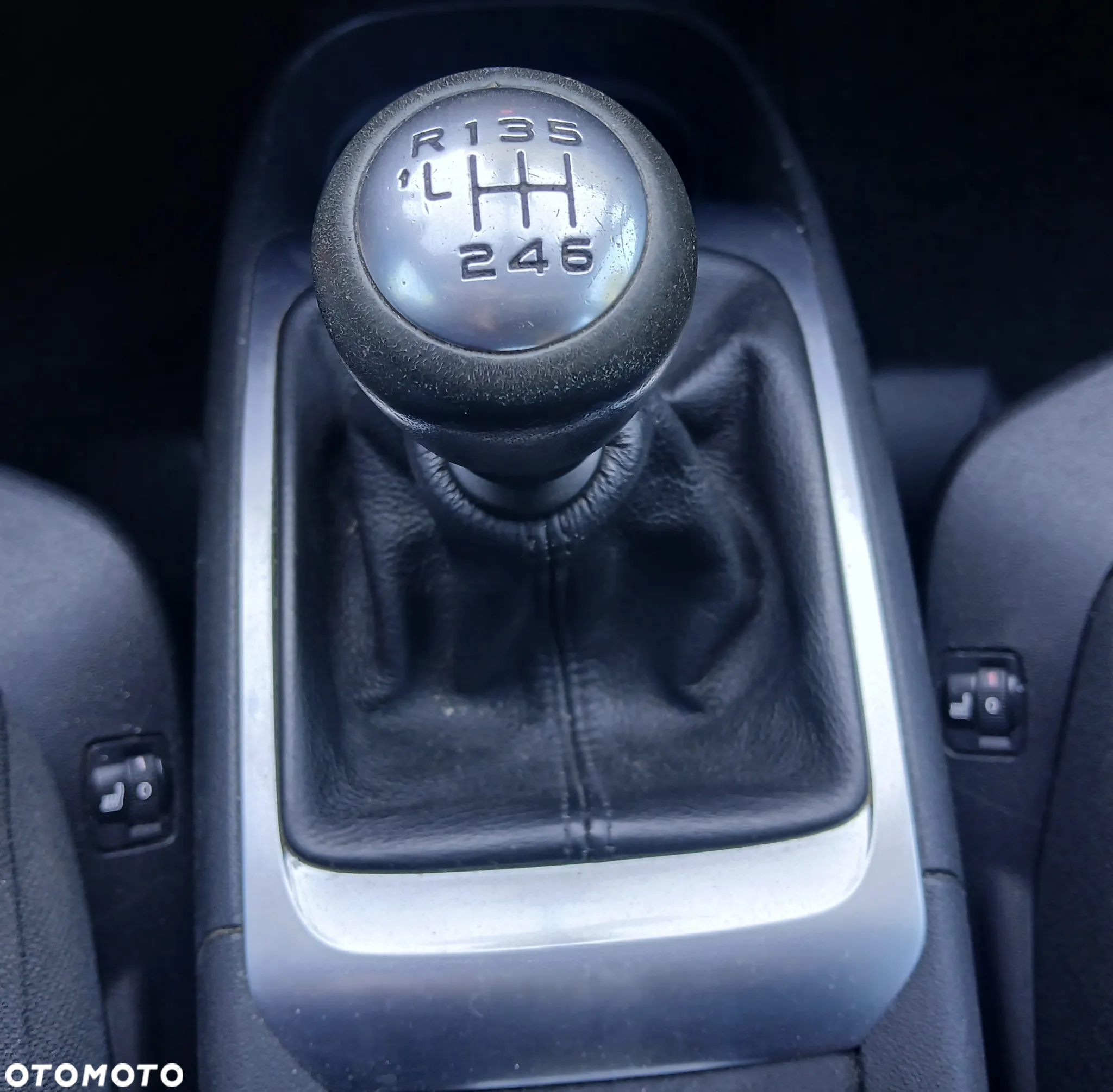 Citroën C4 Grand Picasso e-HDi 115 Attraction - 13