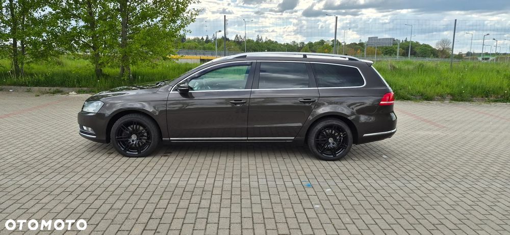 Volkswagen Passat 1.6 TDI Comfortline - 9