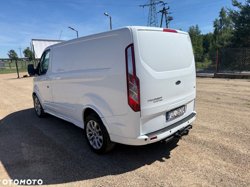 Ford Transit Custom - 10