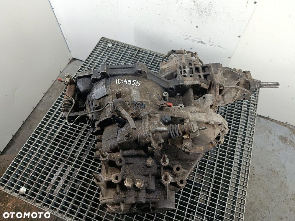 SKRZYNIA BIEGÓW MANUALNA 5 MITSUBISHI OUTLANDER I W5M421Z4B2 2.0 16V - 6