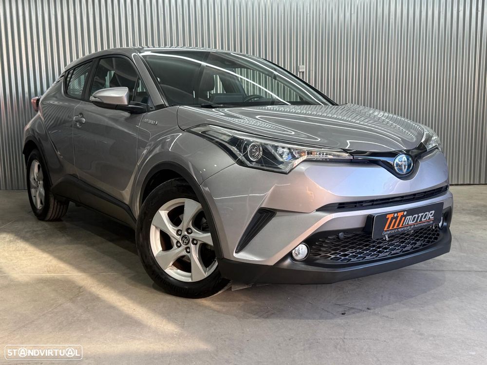 Toyota C-Hr 2019 photo 3