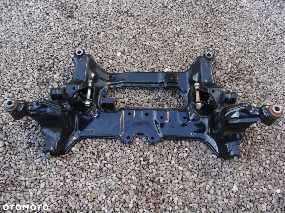 sanki belka zawieszenia nissan x-trail t30 2.2 dci !! - 2