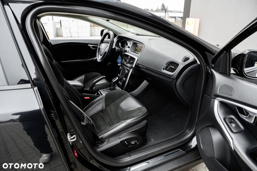 Volvo V40 Cross Country T4 AWD Geartronic Summum - 22