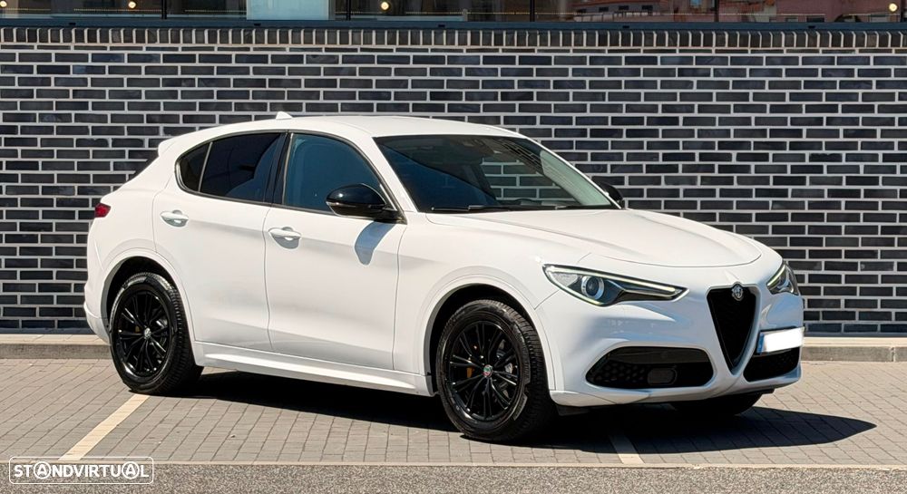 Alfa Romeo Stelvio 2.2 16V AT8 - 2