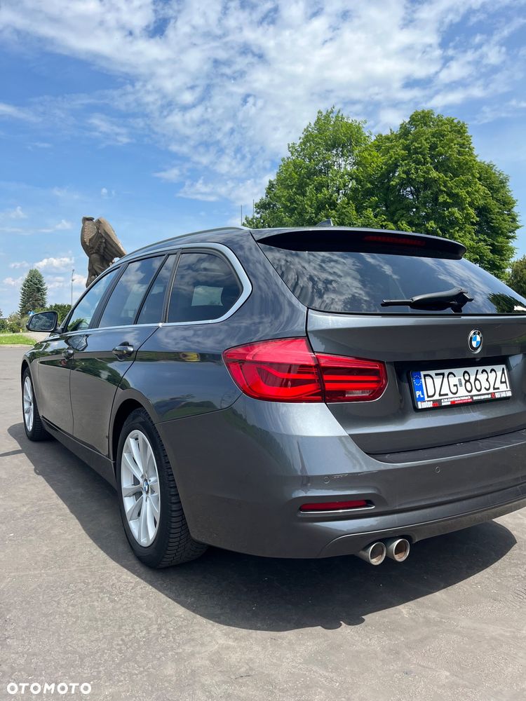 BMW Seria 3 320d xDrive - 5