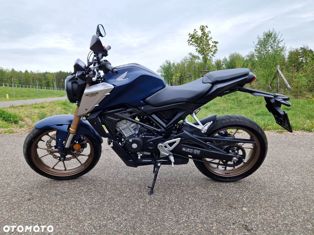 Honda CB - 3