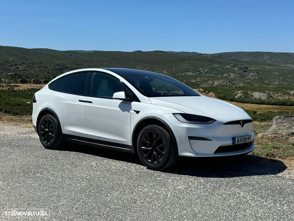 Tesla Model X Plaid AWD - 1
