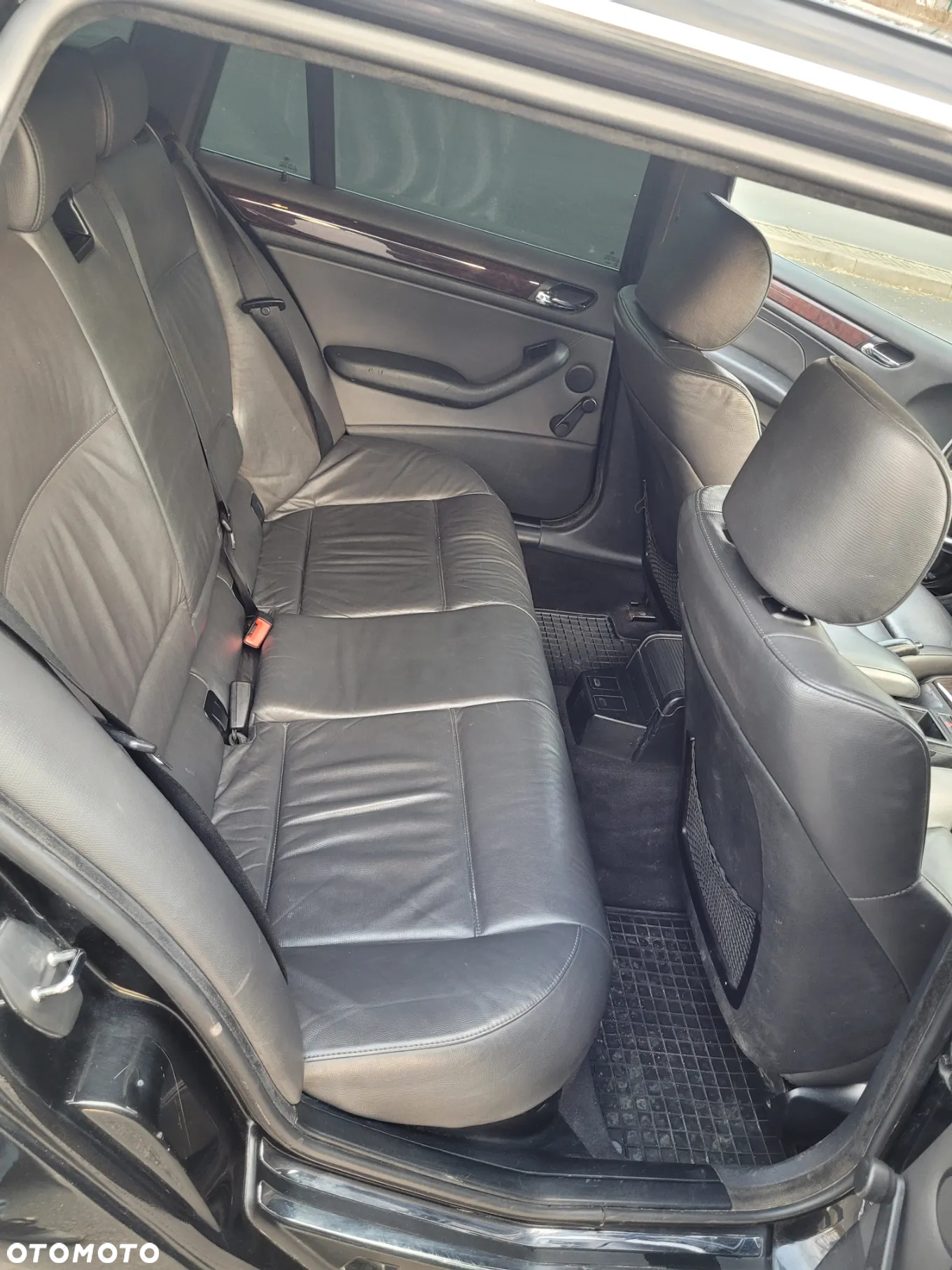 BMW Seria 3 320d DPF Touring Edition Fleet - 8