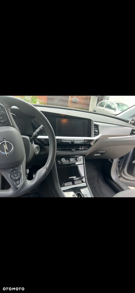 Opel Grandland X - 16