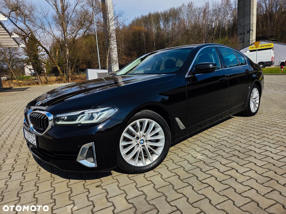 BMW Seria 5 520i Luxury Line sport - 24