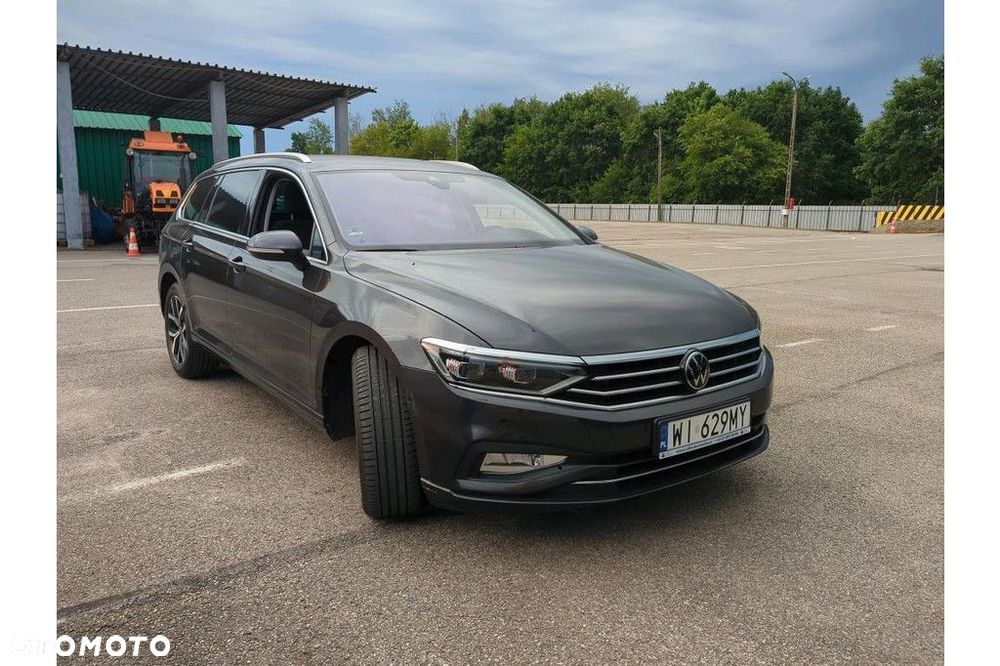 Volkswagen Passat Variant - 4