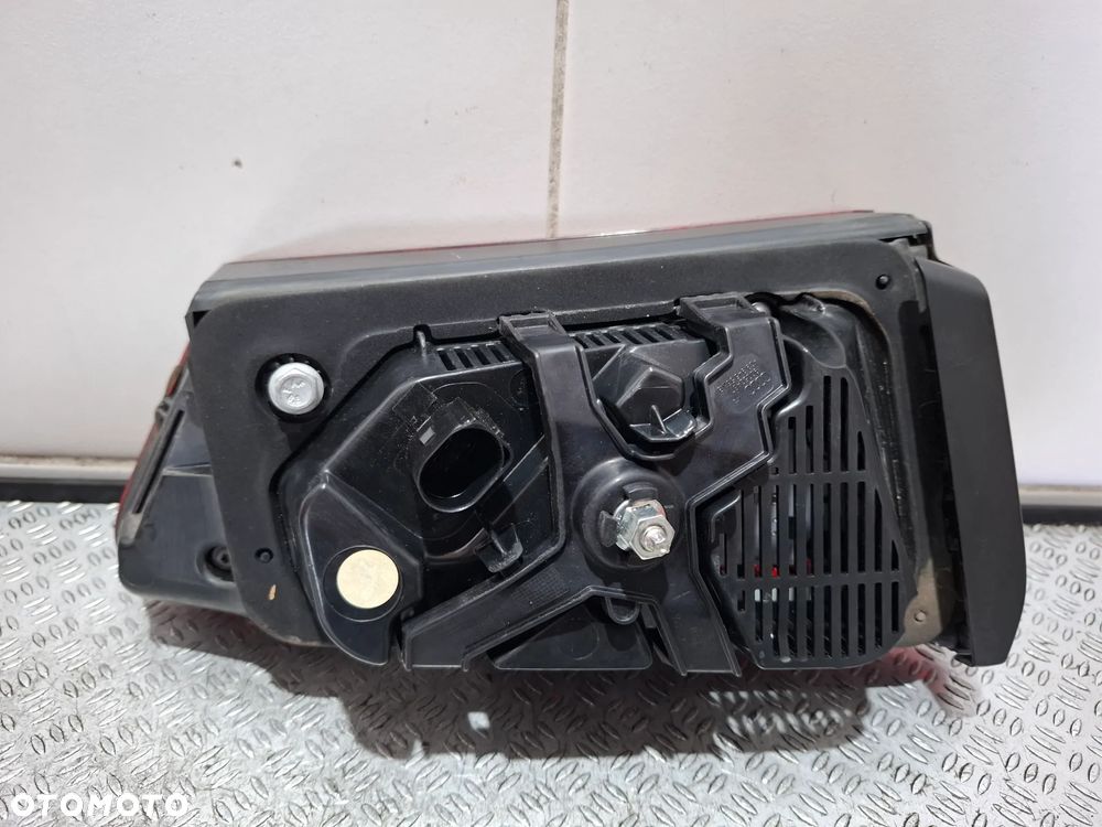 Lampa w klape Prawy tył led Audi A6 C7 kombi lift 2015 rok nr 4G9945094 - 3