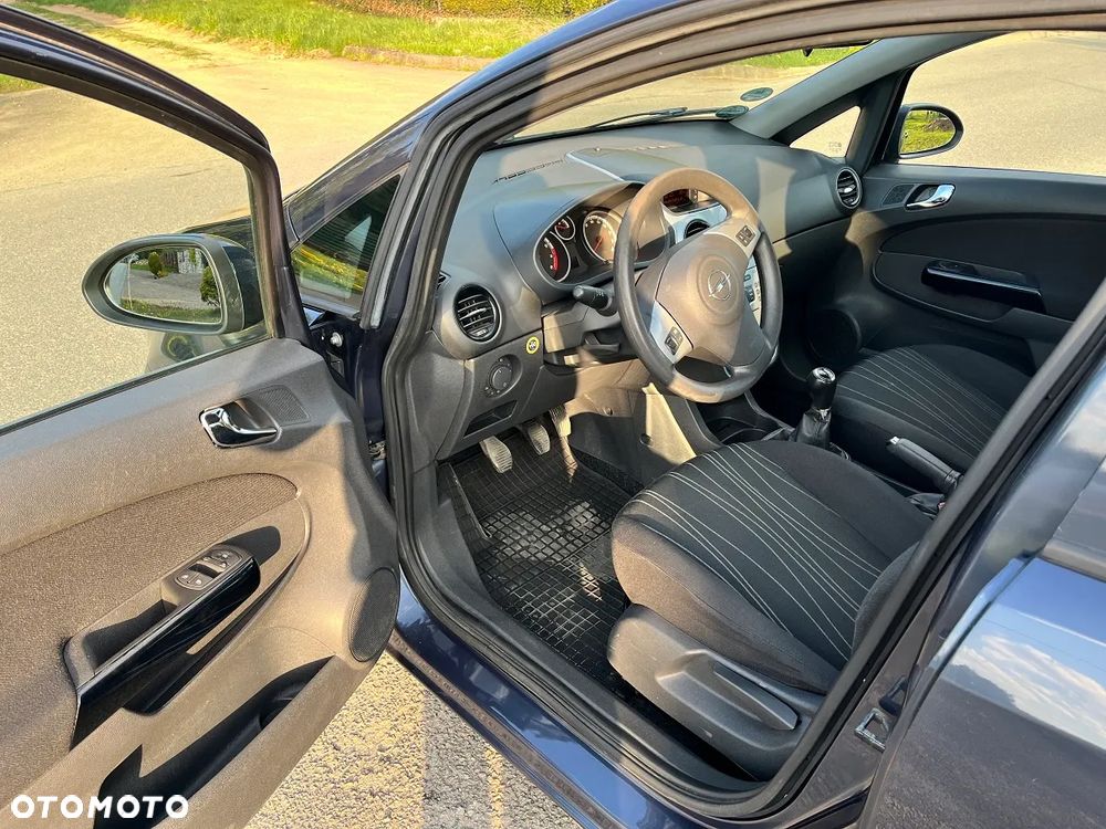 Opel Corsa 1.2 16V Edition - 23