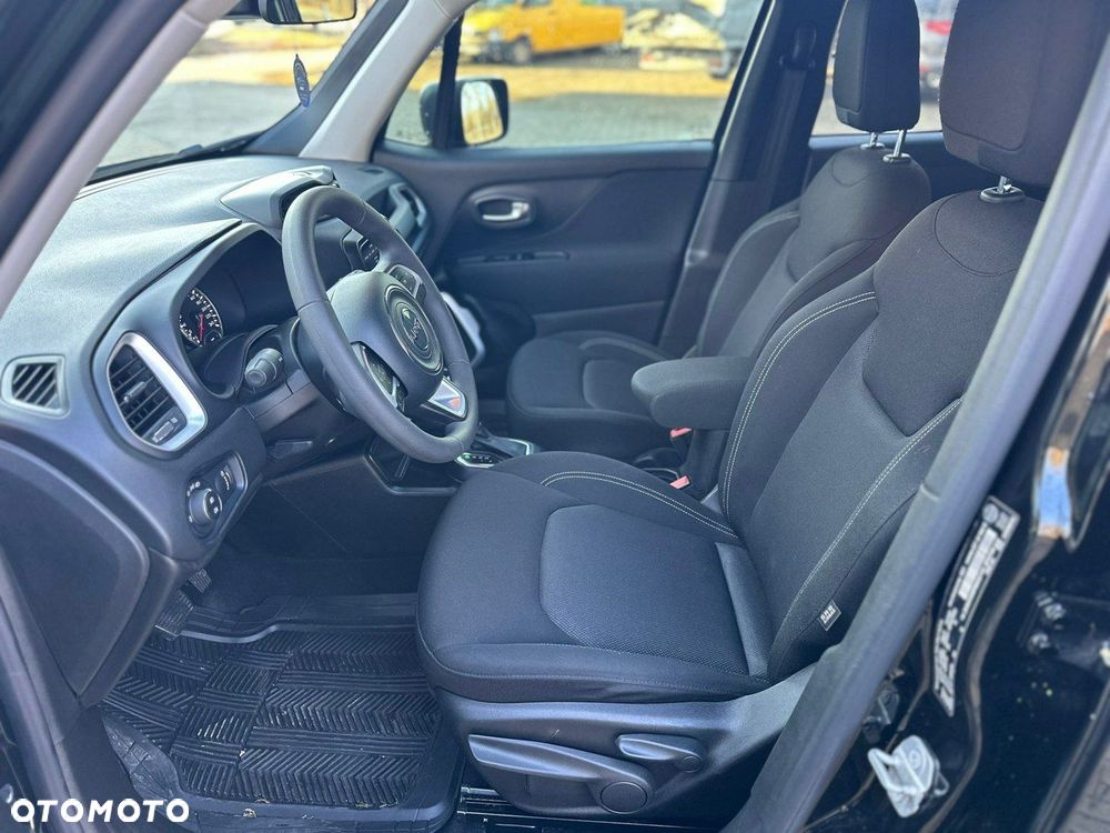 Jeep Renegade - 19