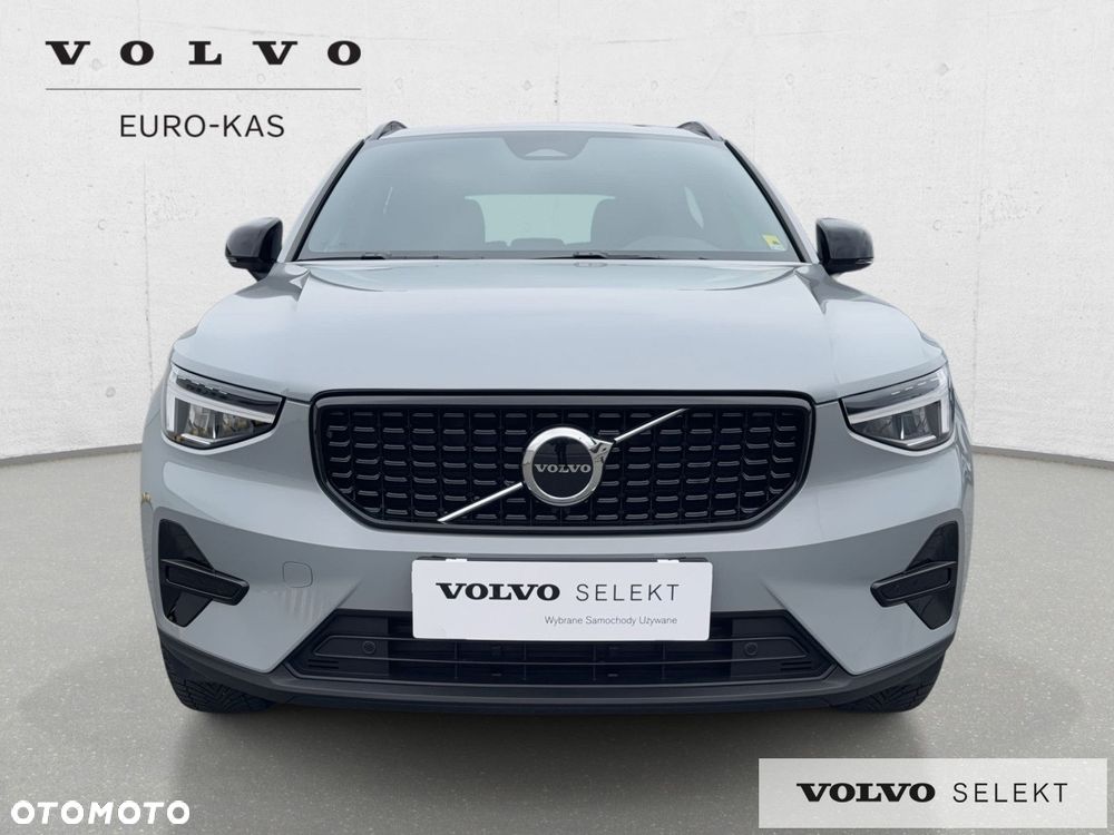 Volvo XC 40 - 4