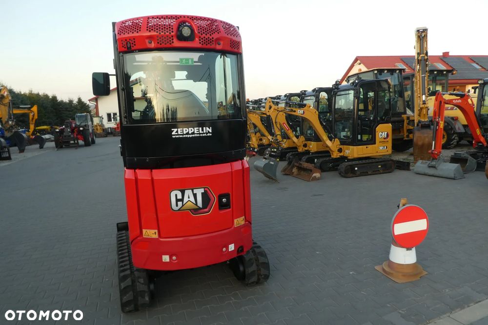 Caterpillar 301,6 Z NIEMIEC Z WIERTNICĄ - 6