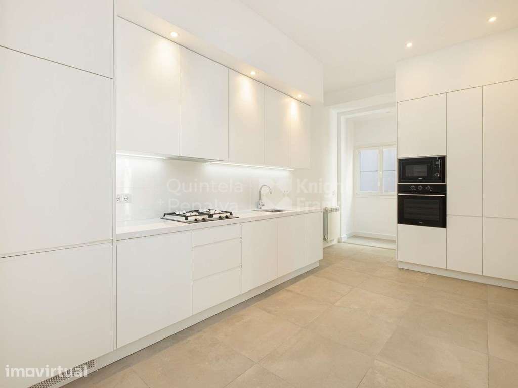 Apartamento T4 para arrendamento em Santo António, Lisboa - Grande imagem: 5/21