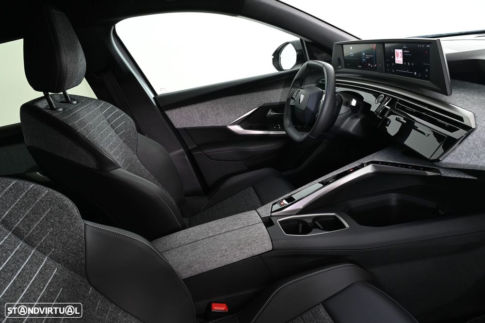 Peugeot 5008 1.2 Hybrid Allure Pack e-DCS6 - 27