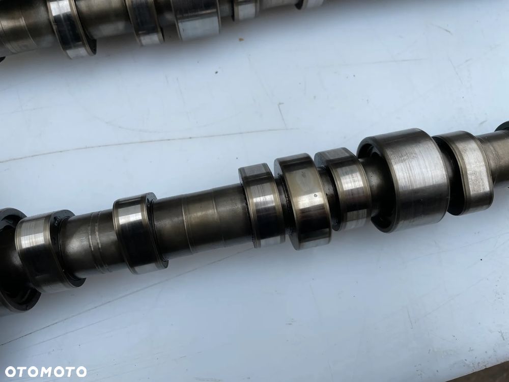 Pokrywa zaworów wałki rozrządu vw Golf V 03C103475 03CAS 03CAH - 13