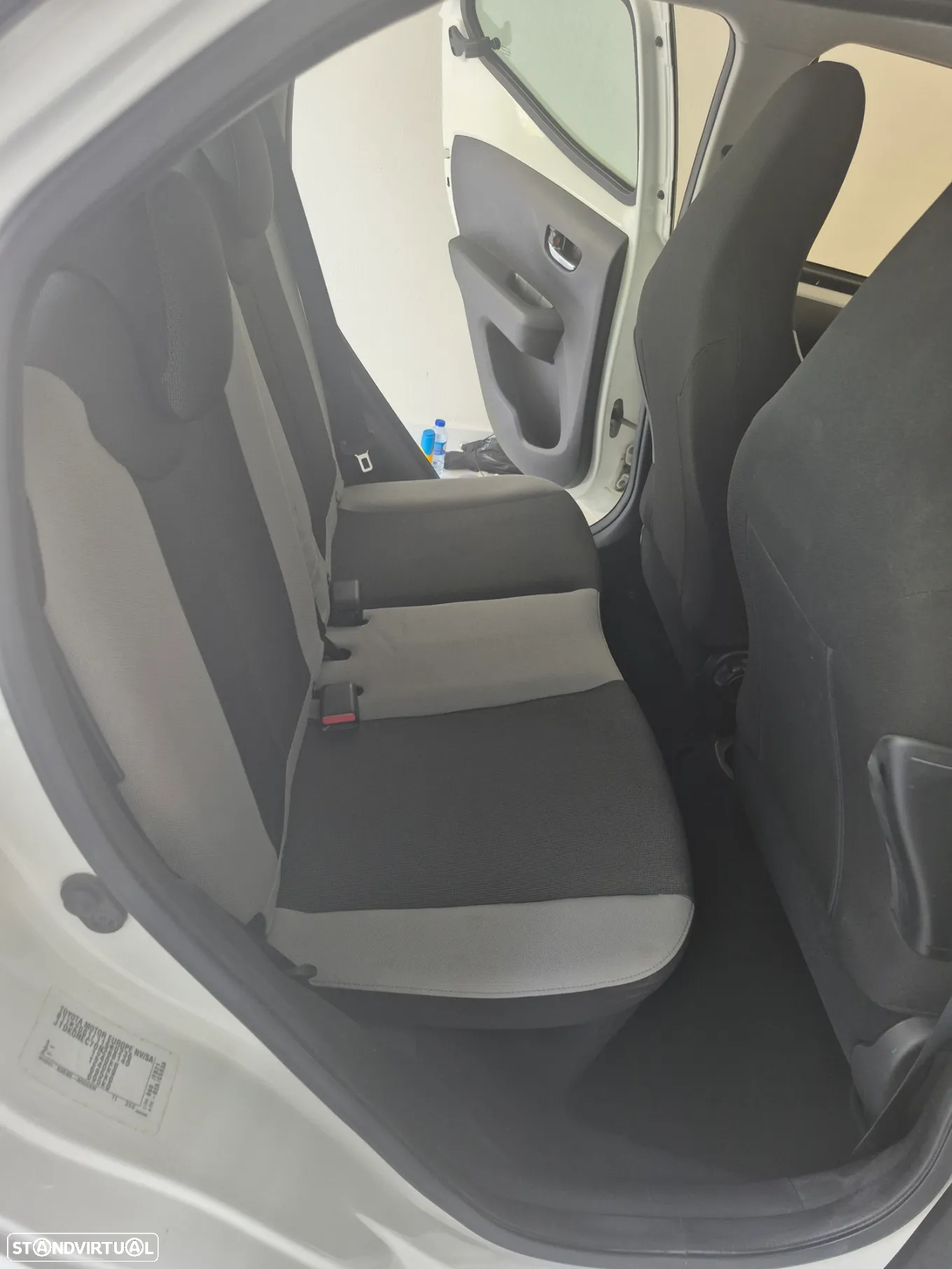 Toyota Aygo 1.0 X-Play Plus MM - 13