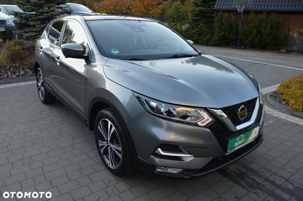 Nissan Qashqai 1.3 DIG-T DCT TEKNA - 10