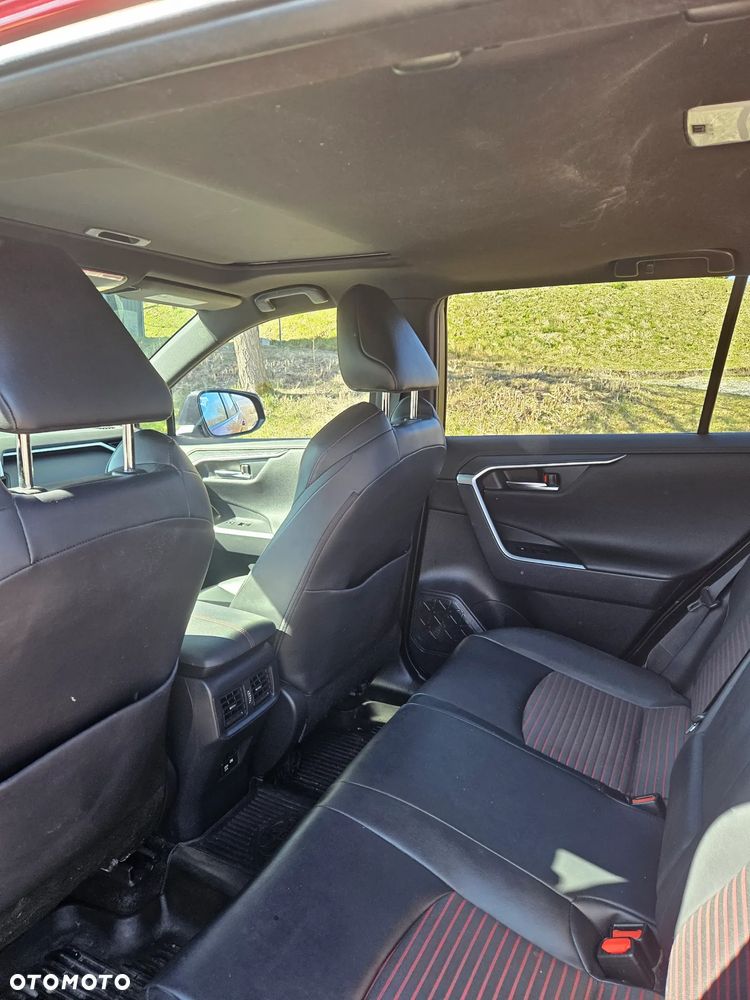 Toyota RAV4 - 11