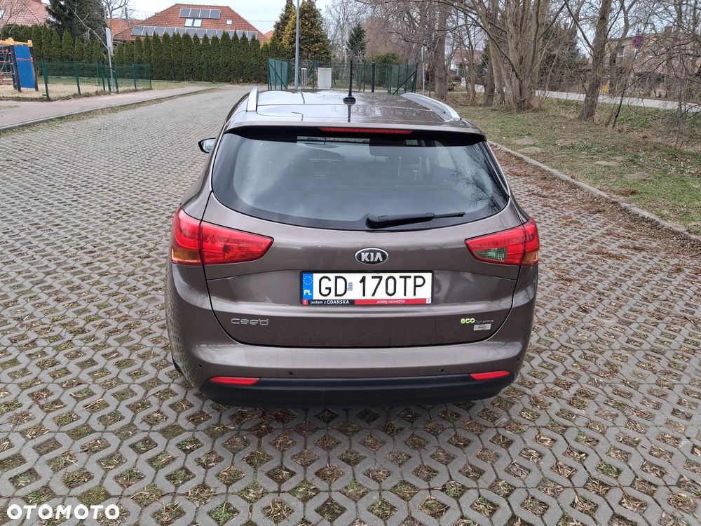 Kia Ceed - 5