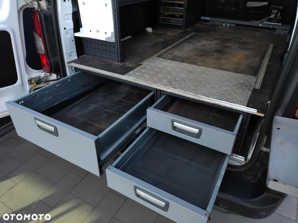 Opel Combo - 25