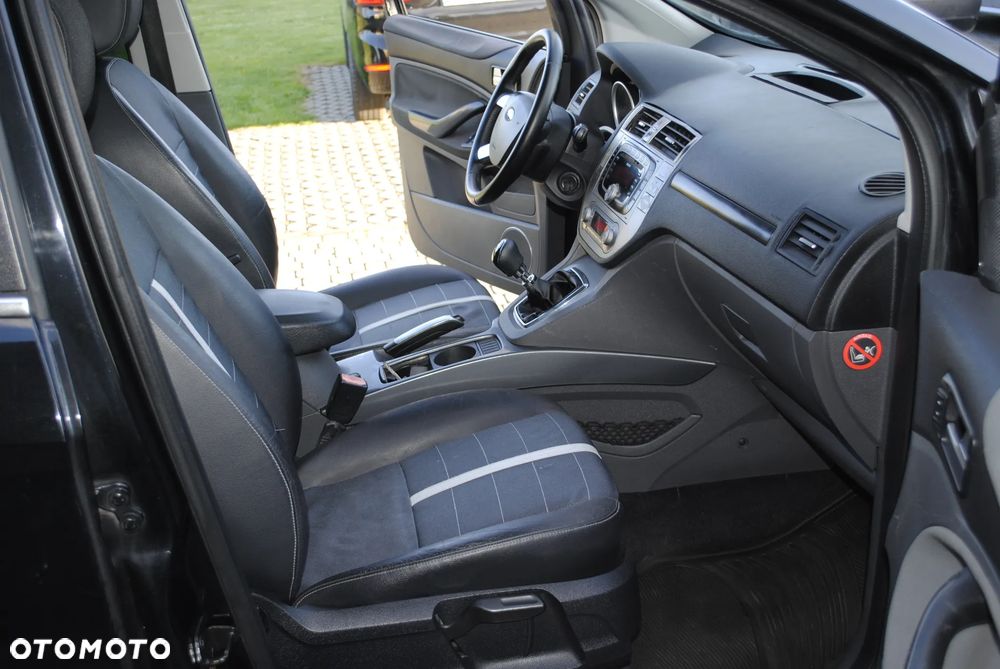 Ford Kuga 2.0 TDCi 4x4 Trend - 22