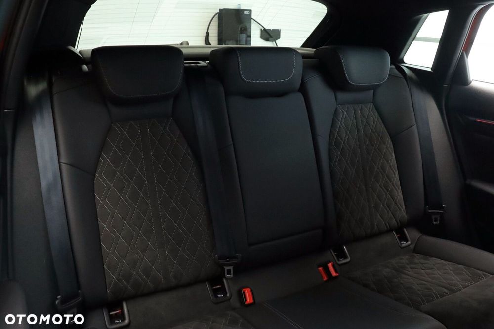 Audi S3 Sportback - 16