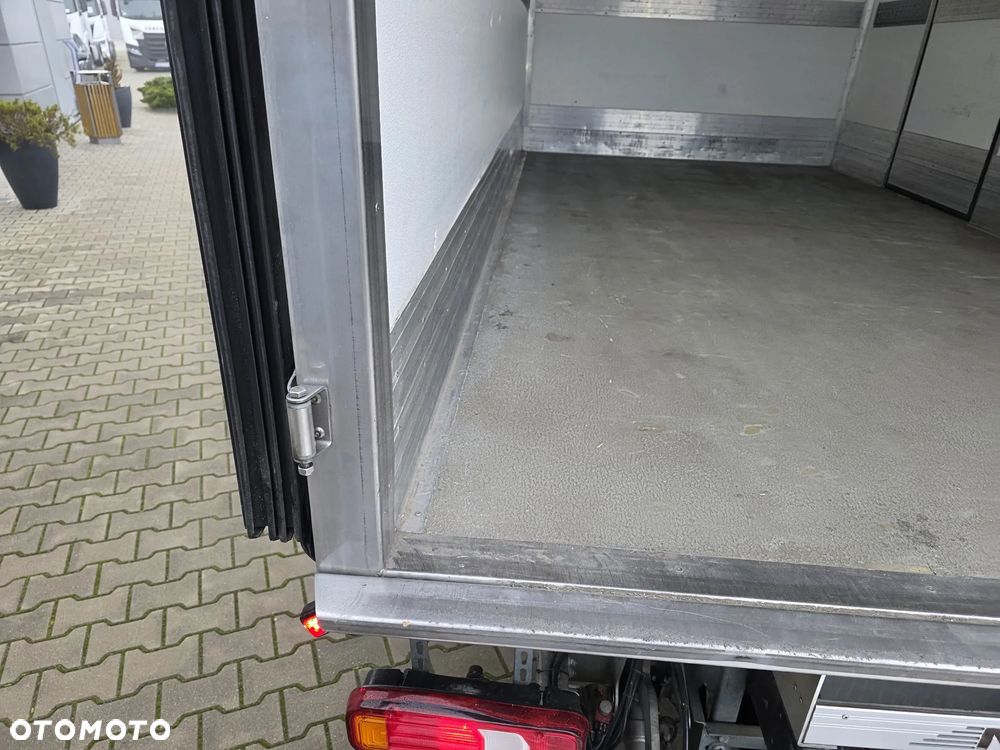 Iveco 50C18 Mroźnia Chłodnia -20 + 20 st. Winda 1000 kg 8EP Krajowy Ledy Nawigacja Wzmocniony dmc 3500 kg ! - 8