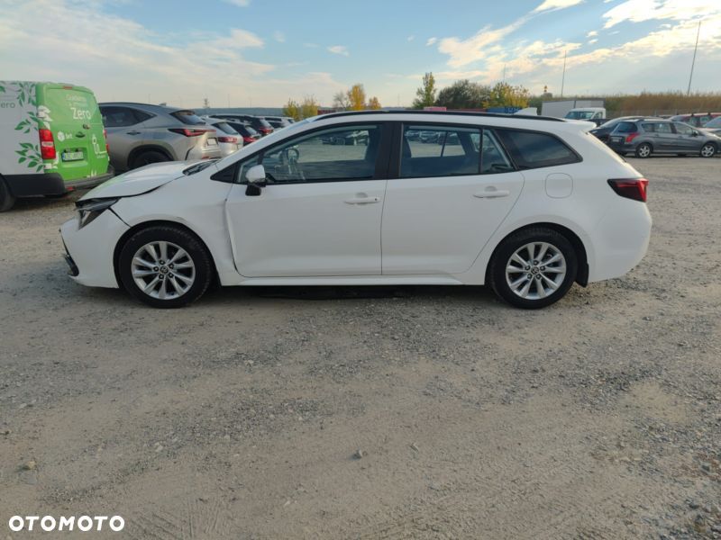 Toyota Corolla - 21