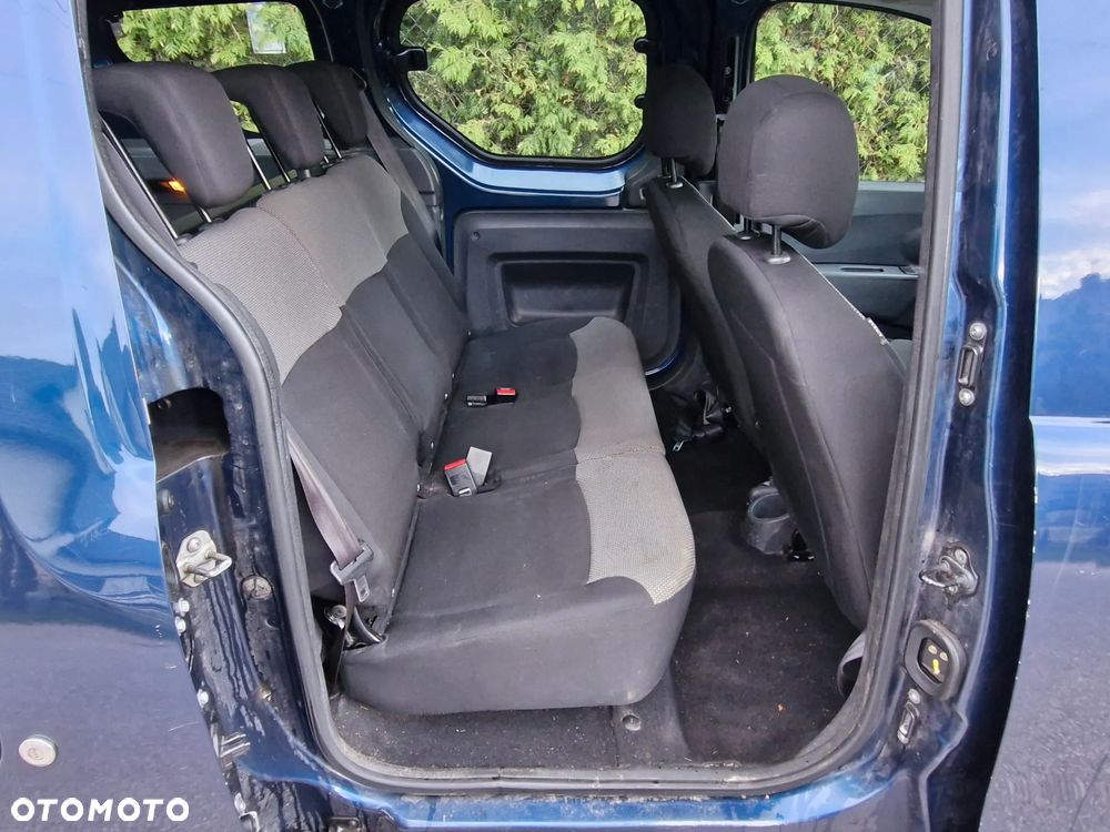 Dacia Dokker SCe 100 Essential - 17