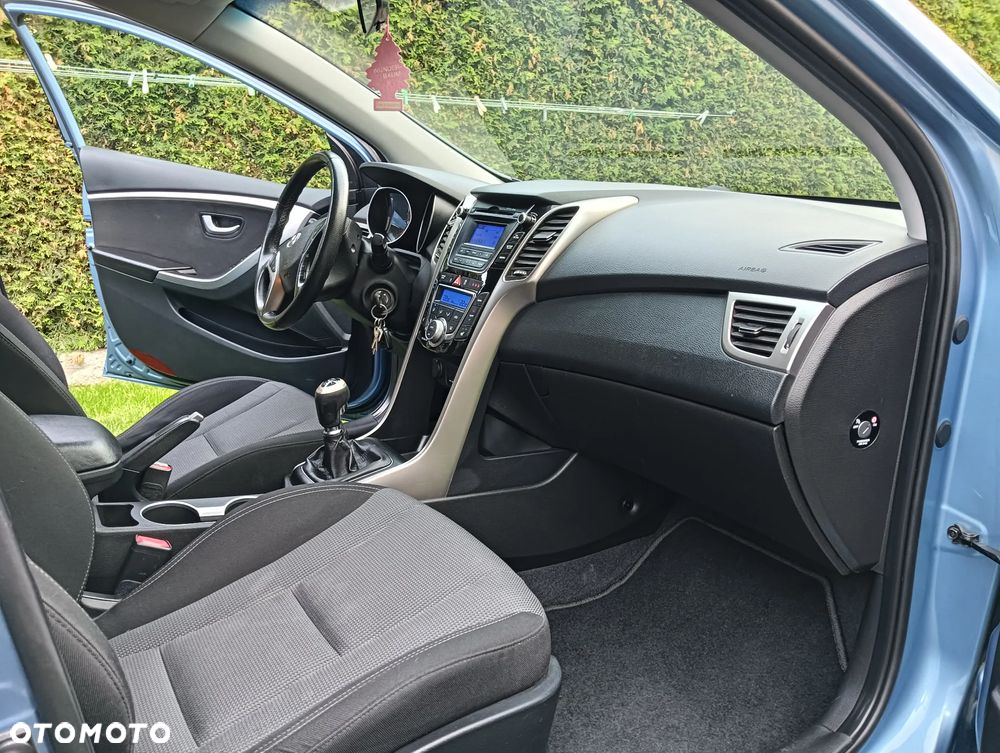 Hyundai i30 1.6 CRDi Classic - 13