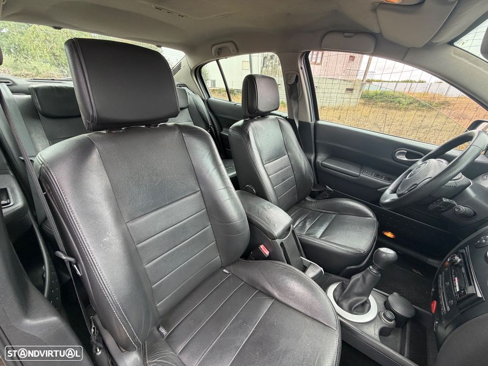 Renault Mégane 1.5 dCi Privilège Luxe - 17