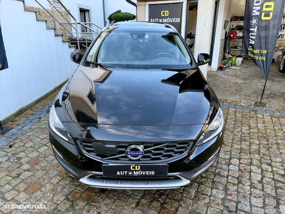 Volvo V60 Cross Country 2.0 D3 Momentum - 23