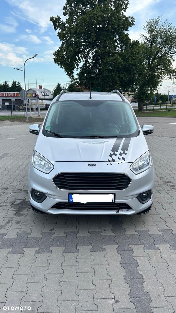 Ford Courier