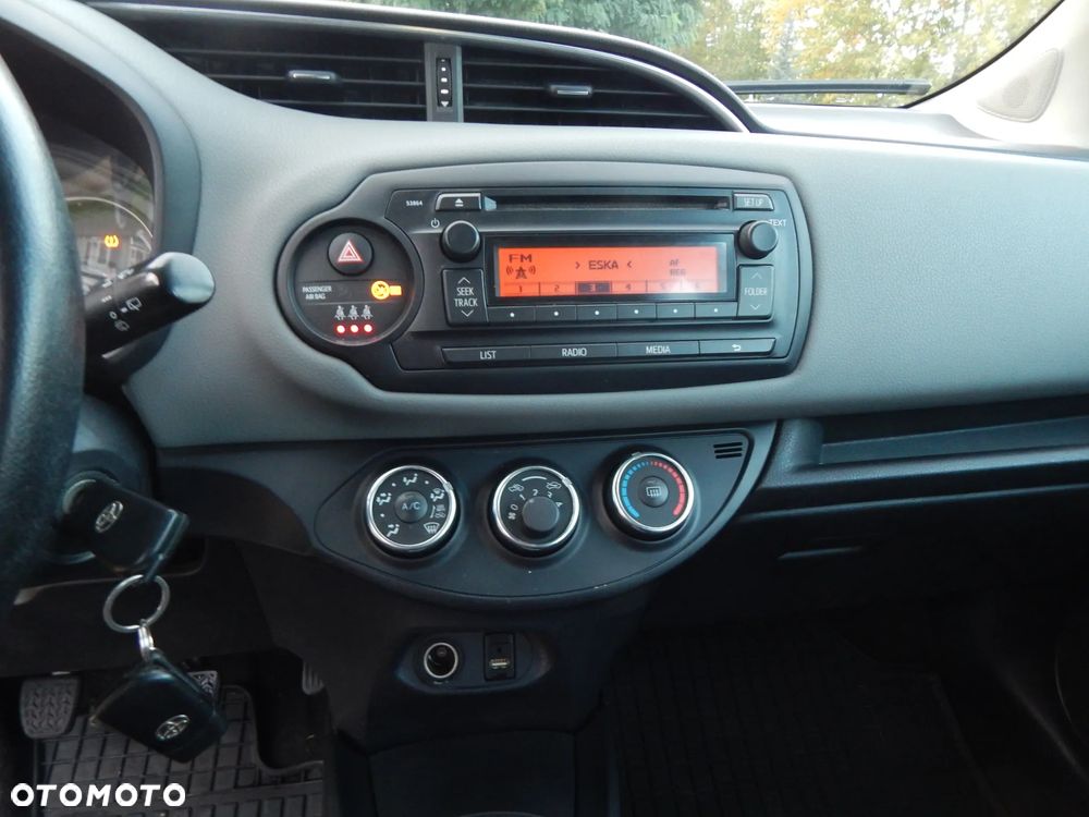 Toyota Yaris 1.33 Sol - 18