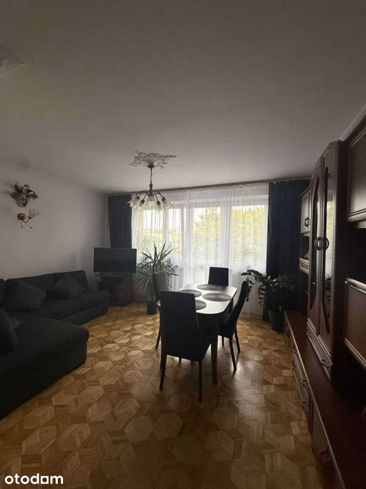 | Metro Ursynów | Winda | Piwnica | Balkon |