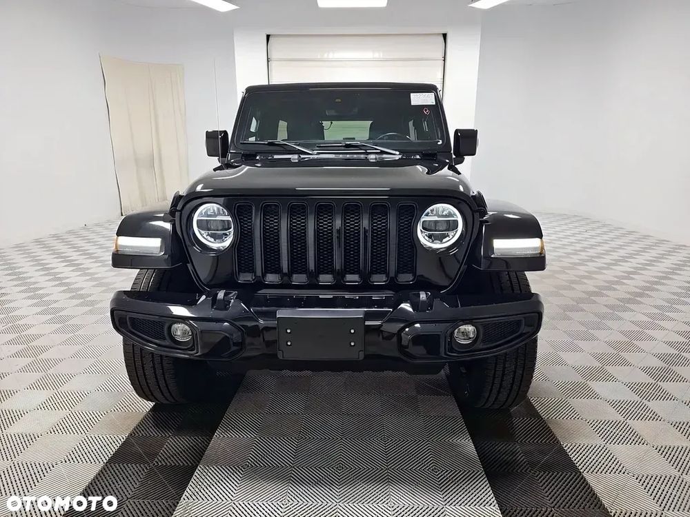 Jeep Wrangler - 3